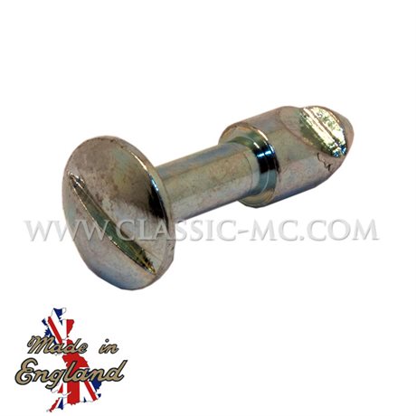 SIDE PANEL, ODDIE STUD 1 1/4" LONG