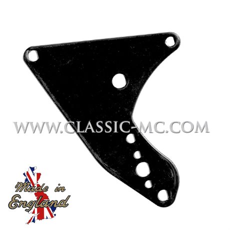 MOUNTING PLATE, ENGINE REAR RIGHT -70