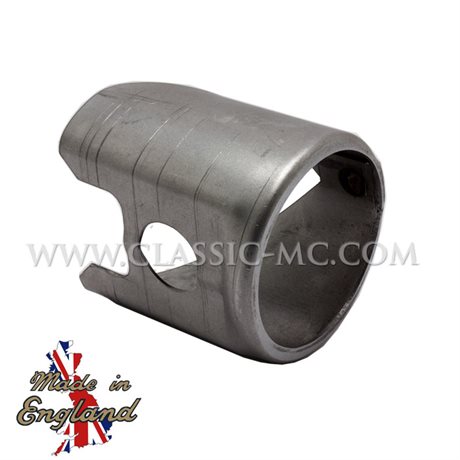 REFLECTOR BRACKET, 500/650 1968-70