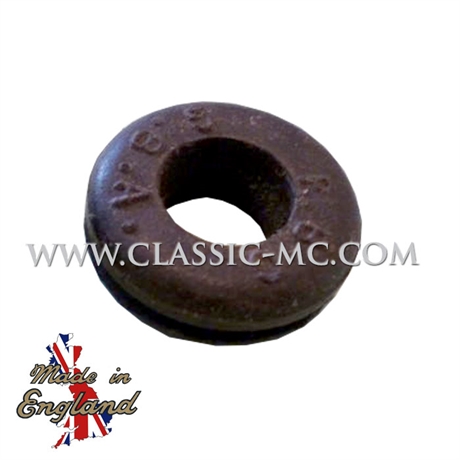 RUBBER GROMMET, NACELLE (HANDLE BAR)